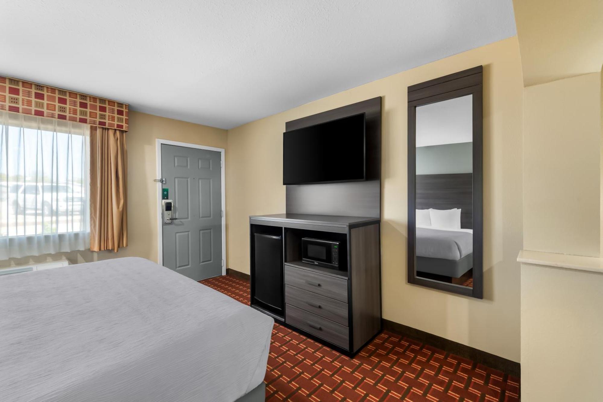 Quality Inn Marshall Exterior photo