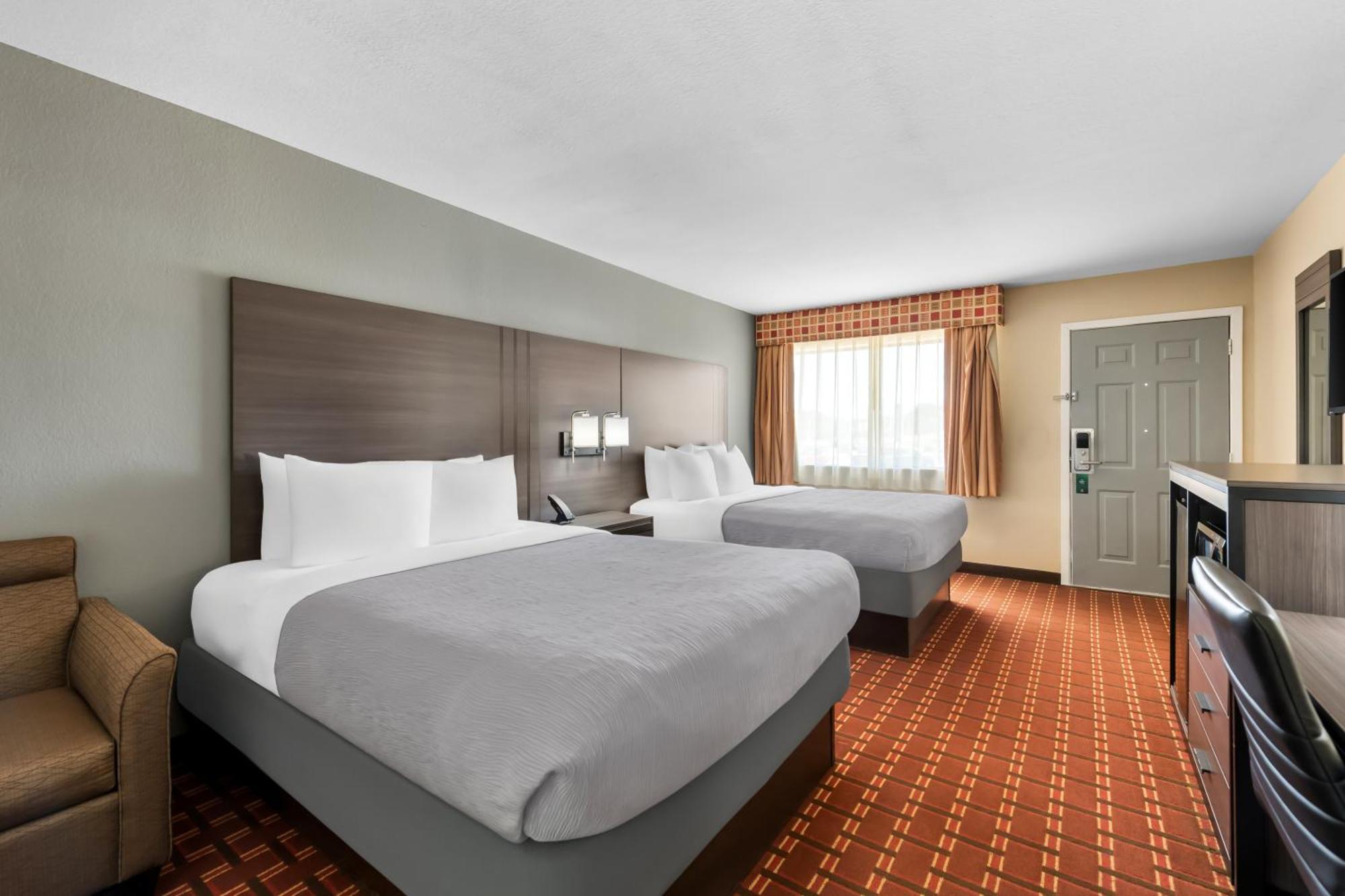 Quality Inn Marshall Exterior photo