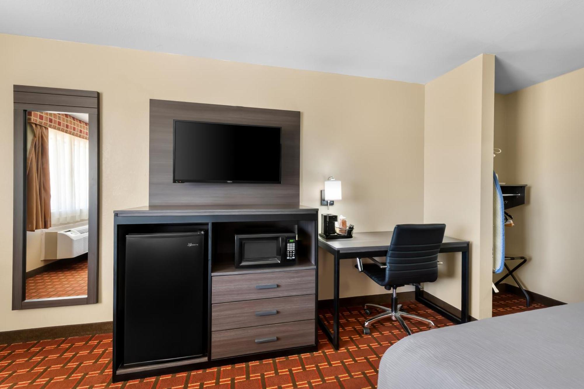 Quality Inn Marshall Exterior photo